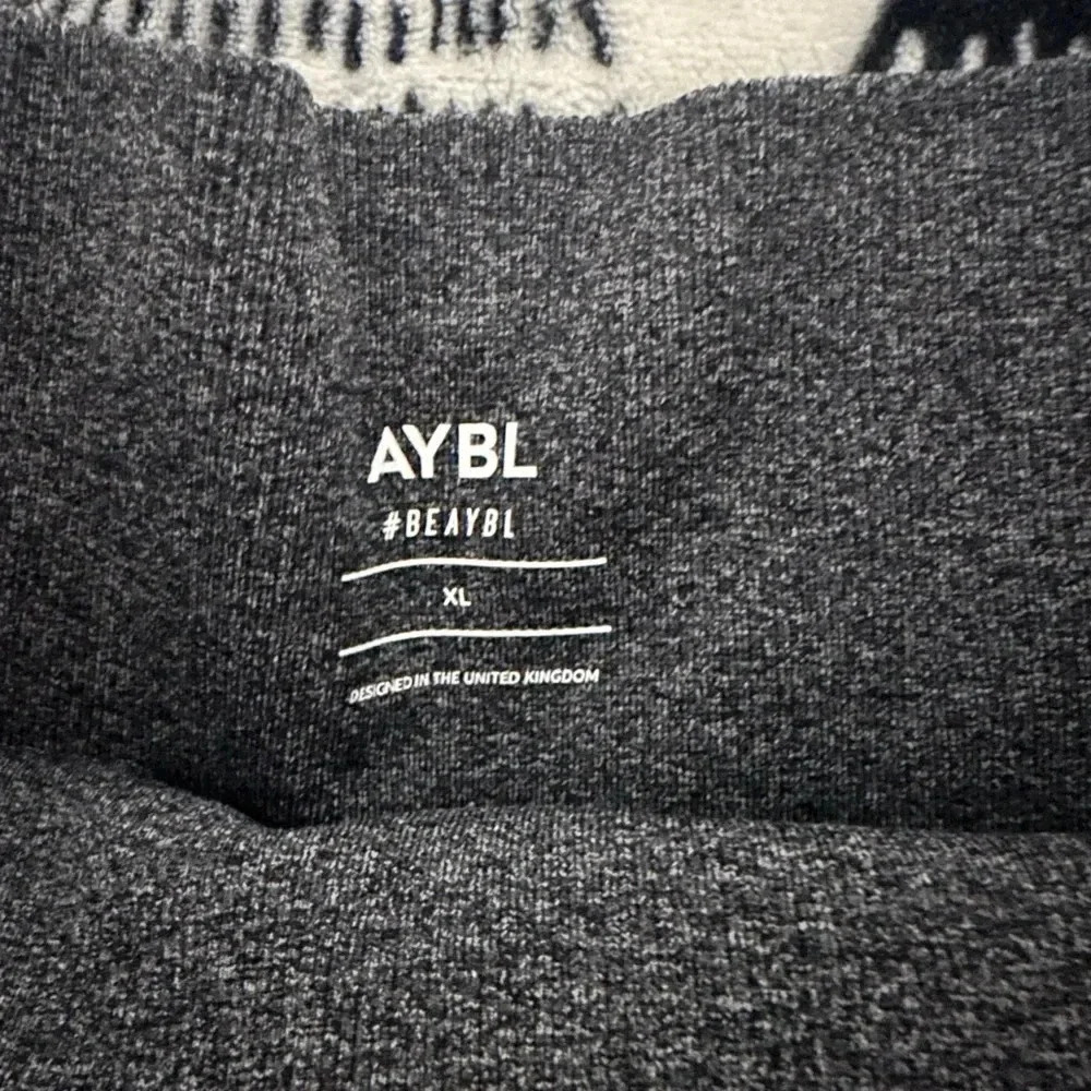 AYBL seamless biker shorts size extra large - Picture 5 of 6